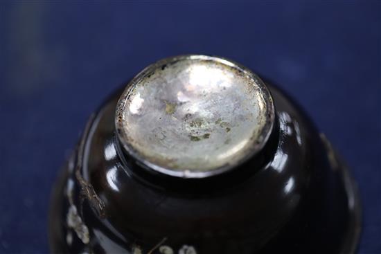 A Chinese lacquer soapstone and mother-of-pearl inlaid cup, Kangxi period, D. 10cm, some restoration